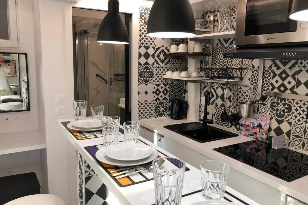 Appartement Rousselet Quartier Bon Marche Paris Viieme Eksteriør billede